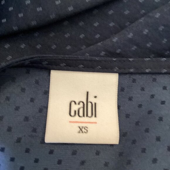 Cabi Top Size Xs Xsmall Navy Blue Knot Bow Tie‎ Neck 3/4 Sleeve Blouse - Picture 7 of 8